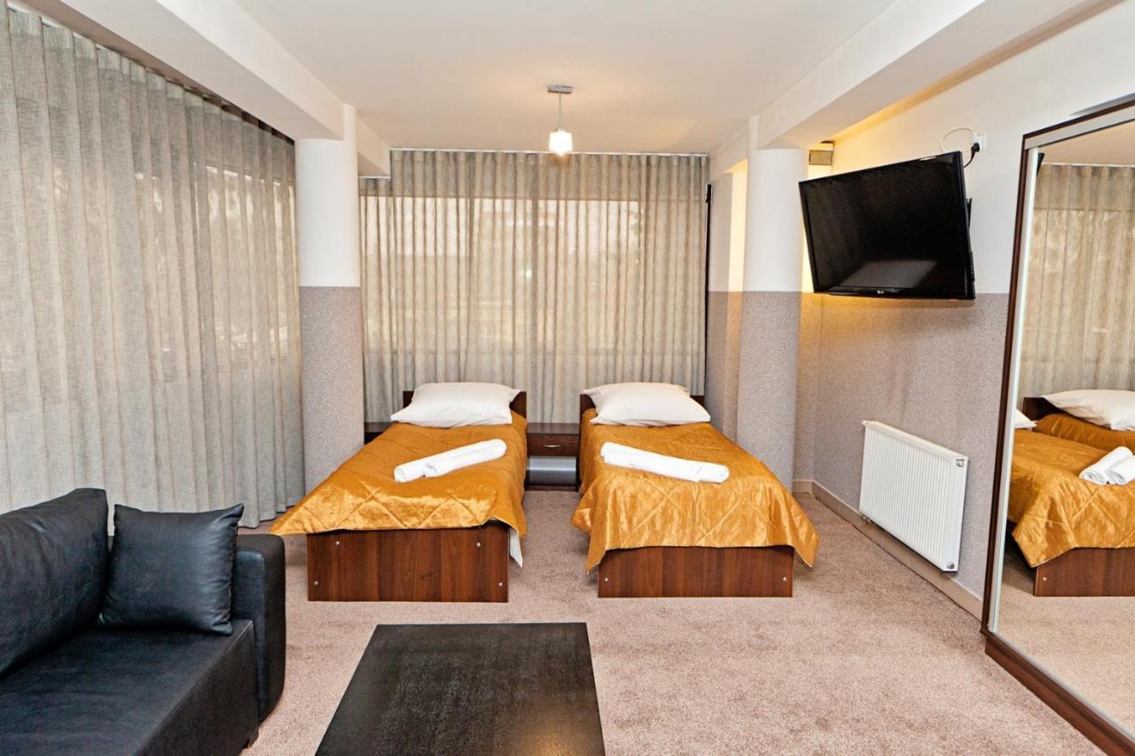 Hotel Turkus Jarosław Eksteriør billede