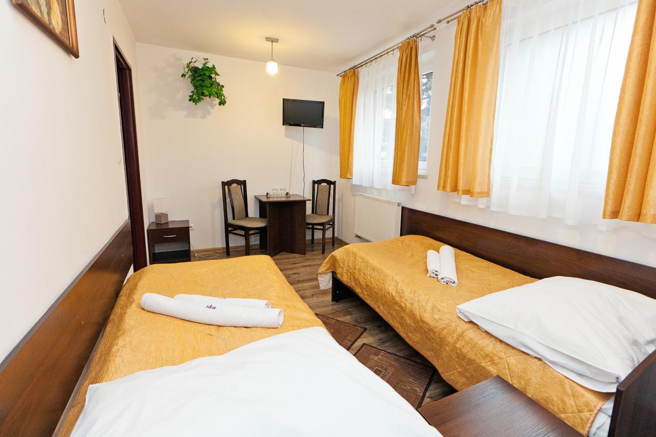 Hotel Turkus Jarosław Eksteriør billede